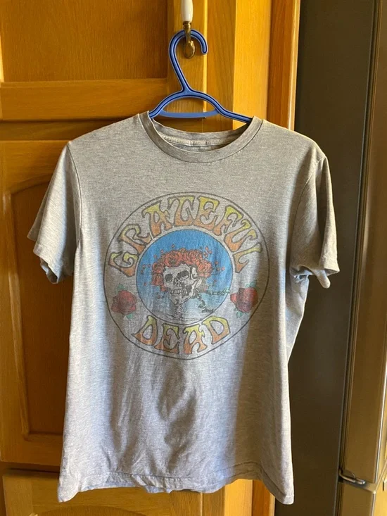 Shirts - Picture 16 of 16